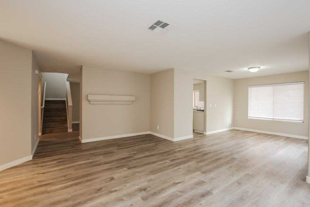 1837 Monte Alban Dr - Photo 5 of 17