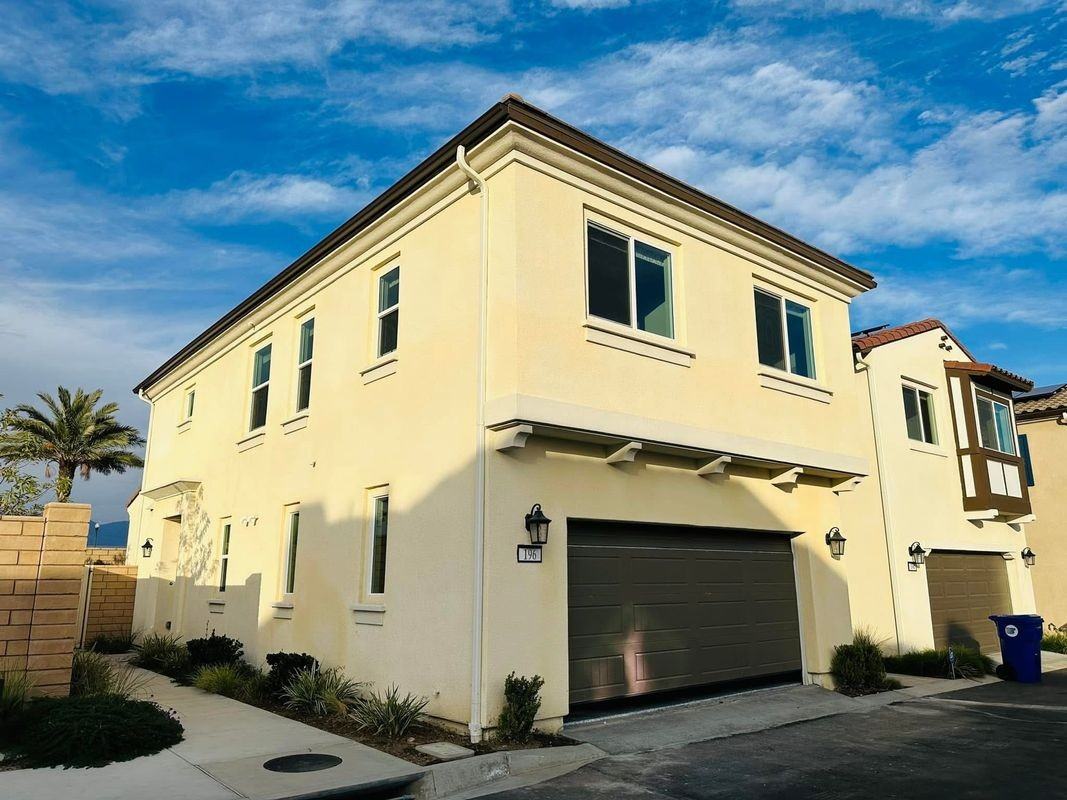 196 Bonita Ln - Photo 2 of 11