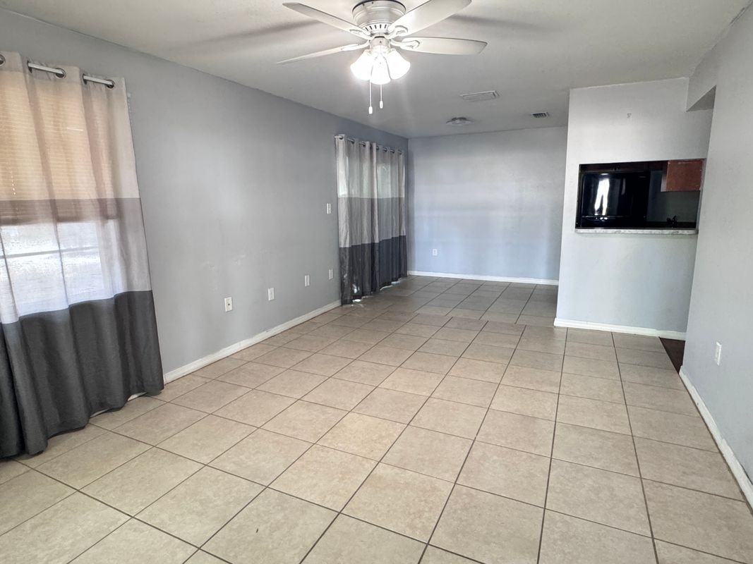 2355 Sw 28th St ##60a - Photo 2 of 11