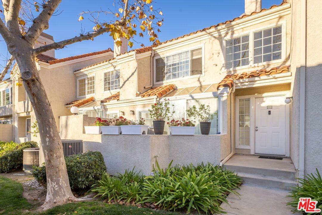 4240 Lost Hills Rd ##3303