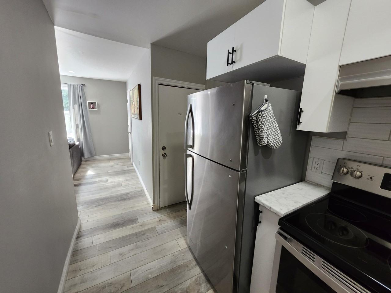 90 Wentworth St #3 - Photo 5 of 12