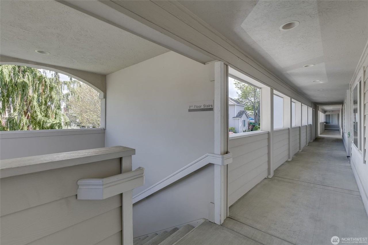 8221 53rd Ave W #G20 - Photo 3 of 24