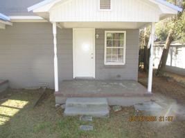 featured image of 520 Jefferies Ave Apt B #Apt B