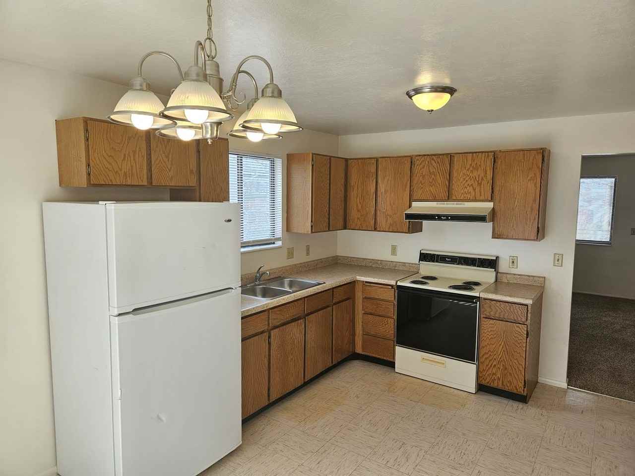 4475 W 5175 S - Photo 3 of 14