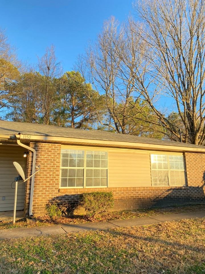 1150 Gentry Dr - Photo 2 of 7