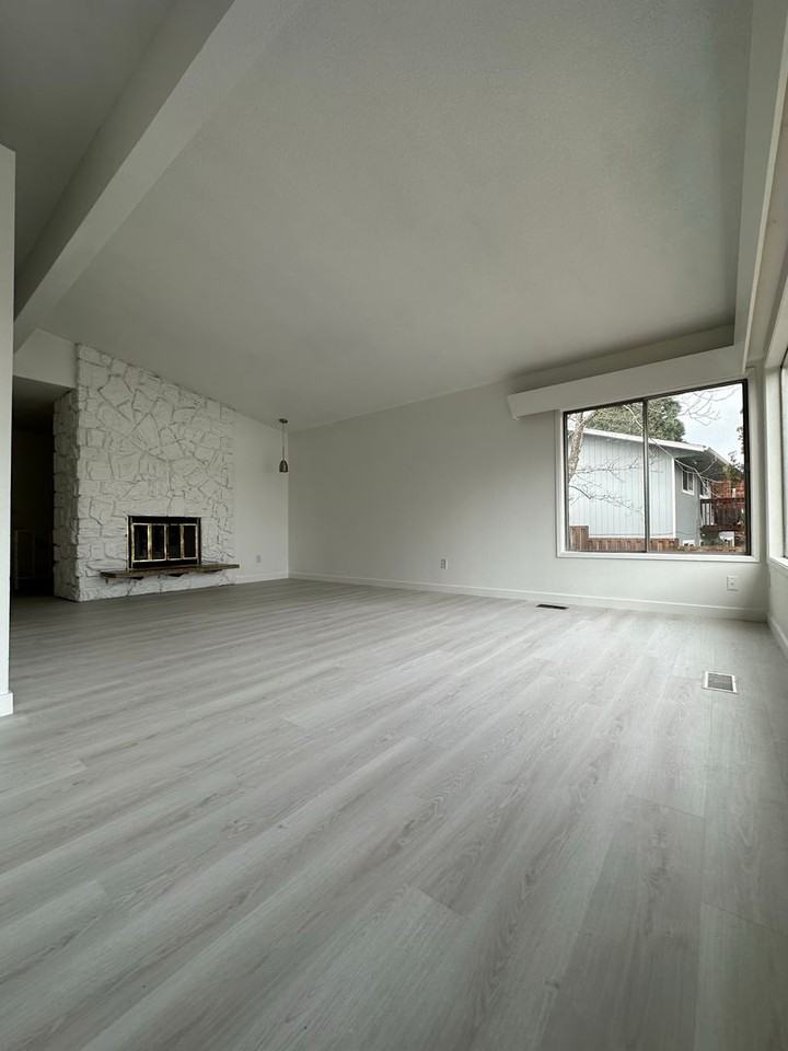 2921 Sw Ridge Dr - Photo 2 of 19