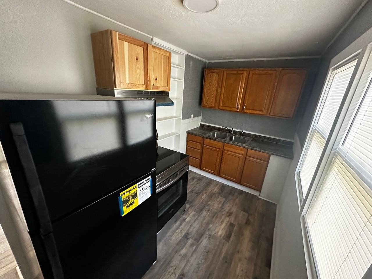 2214 Herman Ave - Photo 4 of 11