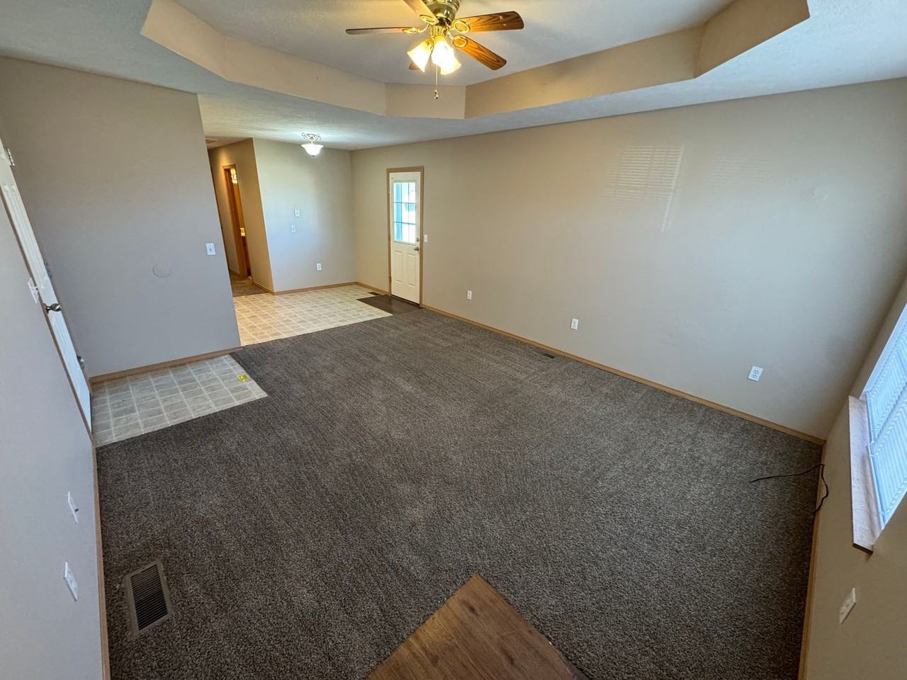 604B W Morgan Ct - Photo 2 of 14