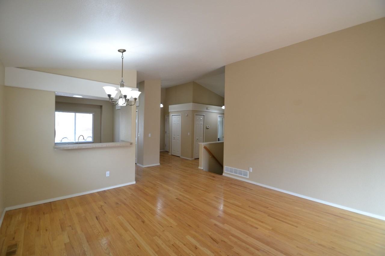 3885 Cherry Plum Dr - Photo 4 of 26