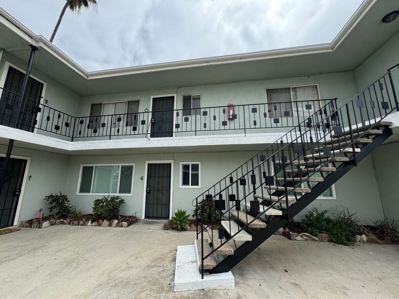 Evart Apartments - Photo 5 of 25