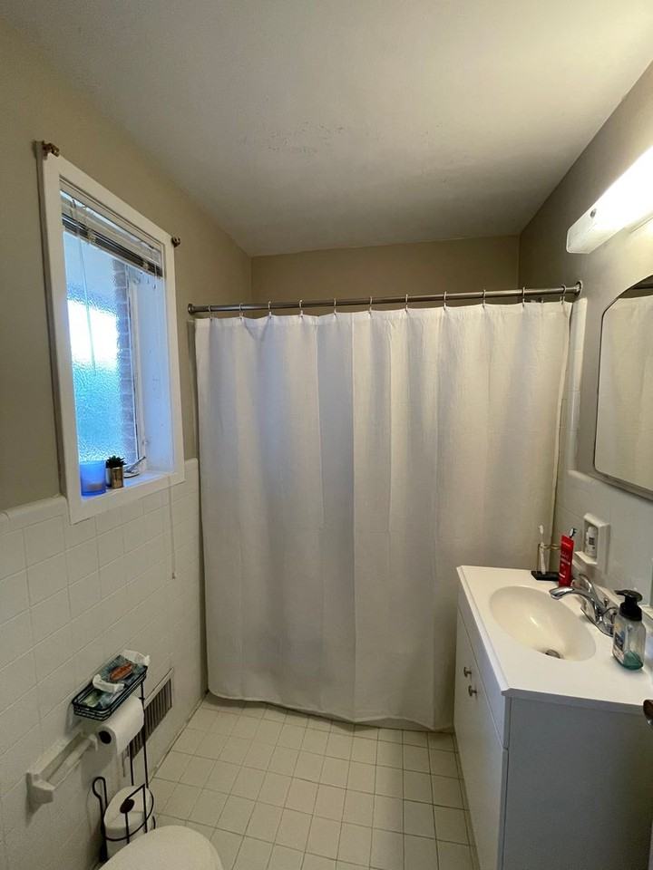 2140 White Way - Photo 4 of 13