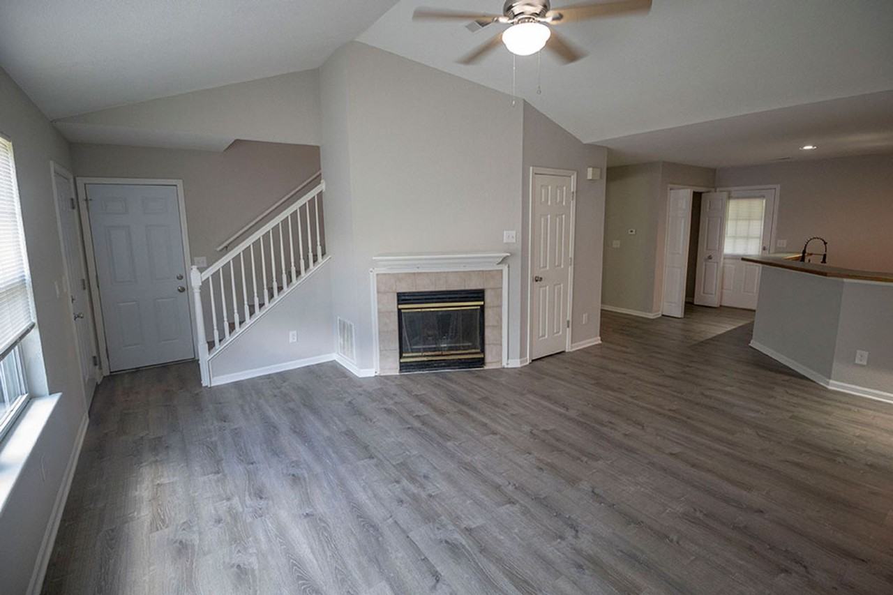 5319 Godas Cir - Photo 4 of 29