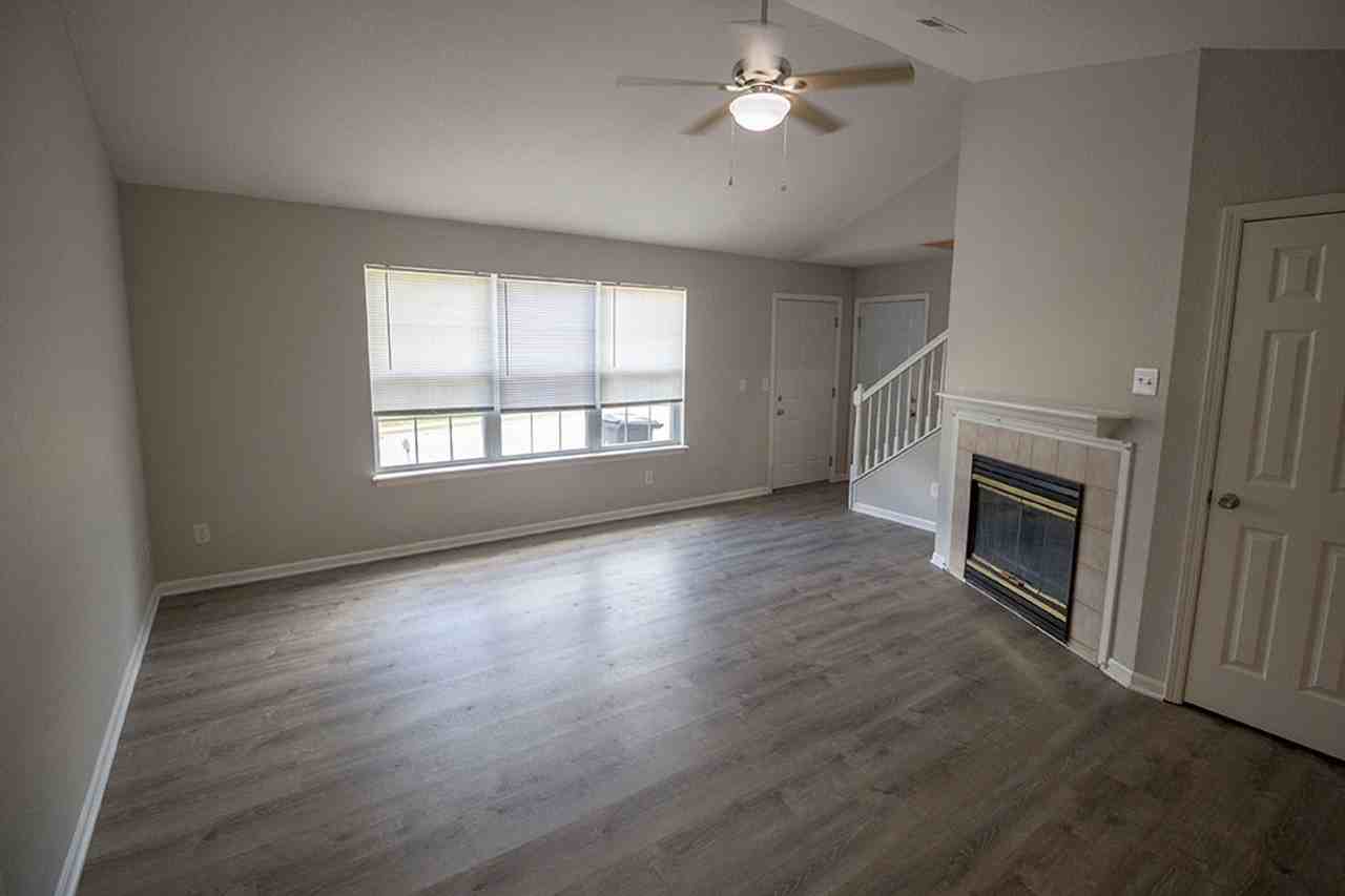 5319 Godas Cir - Photo 5 of 29