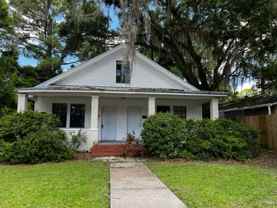 1005 N Oak St Apt B #Apt B - Photo 1 of 1