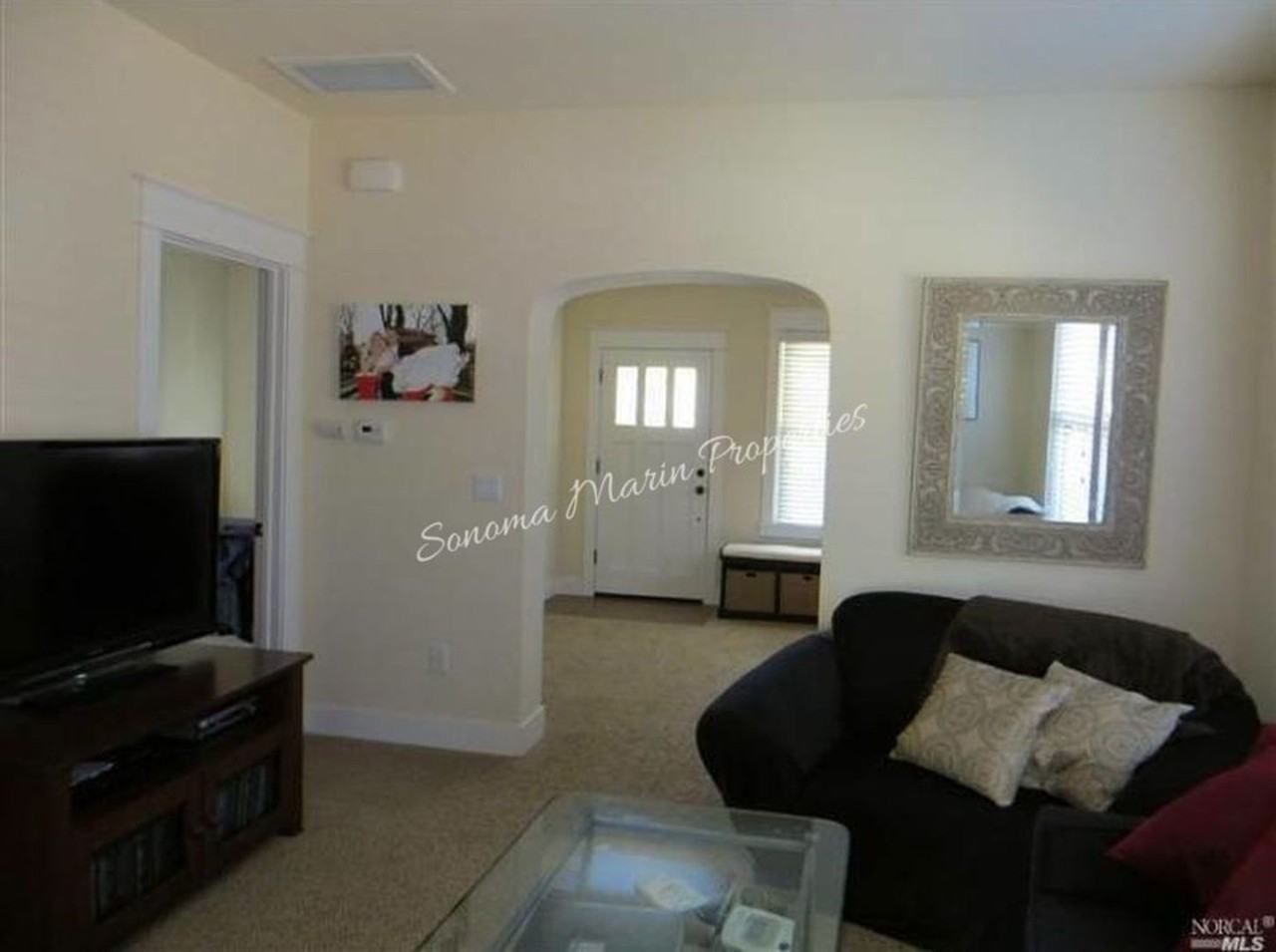 314 Bodega Ave - Photo 4 of 22
