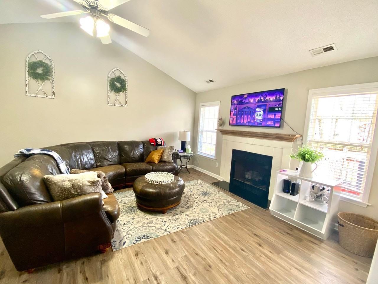 224 English Walnut Dr - Photo 3 of 21