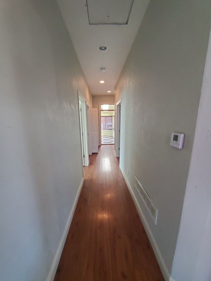 415 14th St - Photo 7 of 18