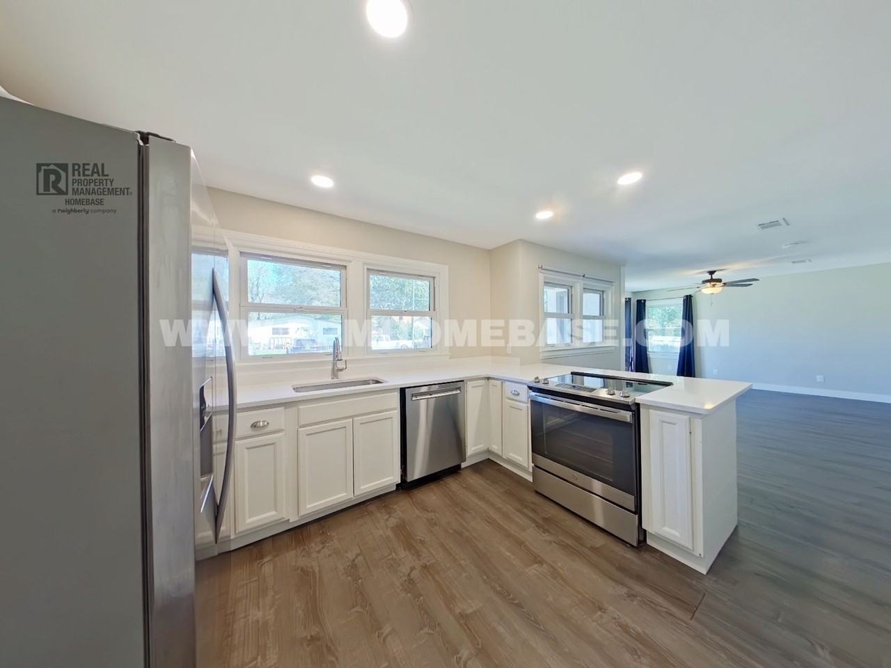 208 2nd St - Photo 5 of 16