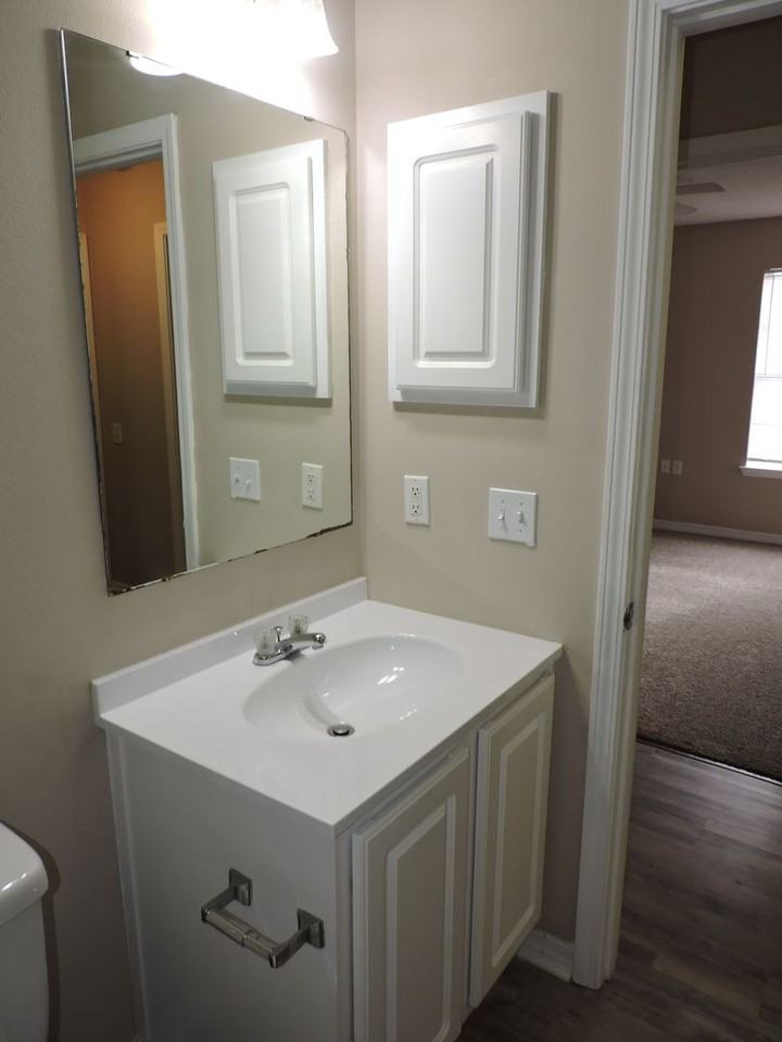 1459 Sturbridge Pl - Photo 3 of 22