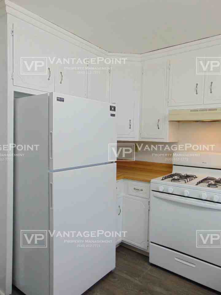126 Gray St - Photo 3 of 17