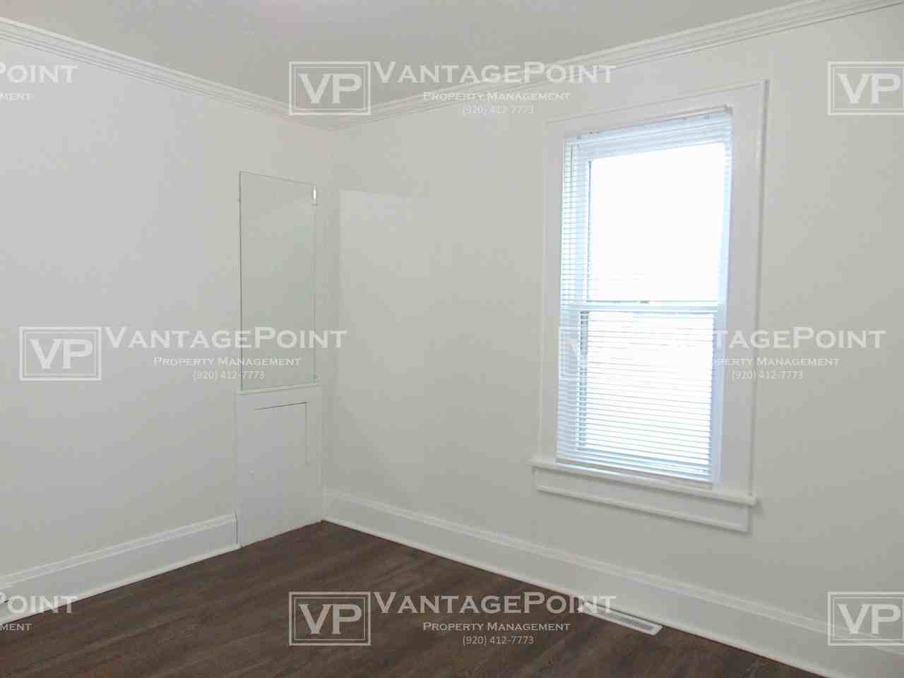 126 Gray St - Photo 4 of 17