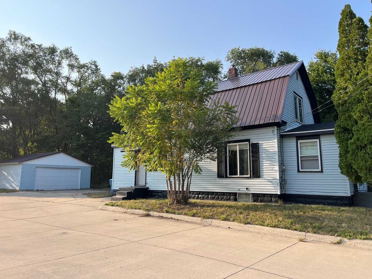 219 Jackson St - Photo 6 of 14