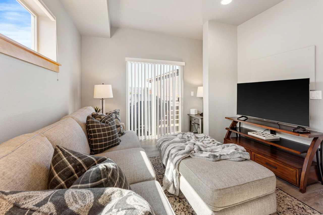 189 Eagle Crest Dr #189 - Photo 4 of 50