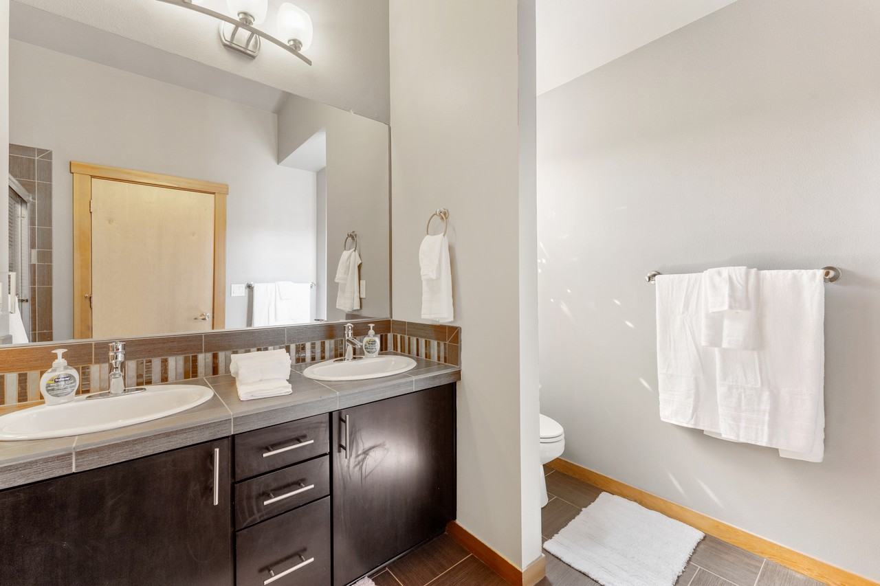 189 Eagle Crest Dr #189 - Photo 2 of 50