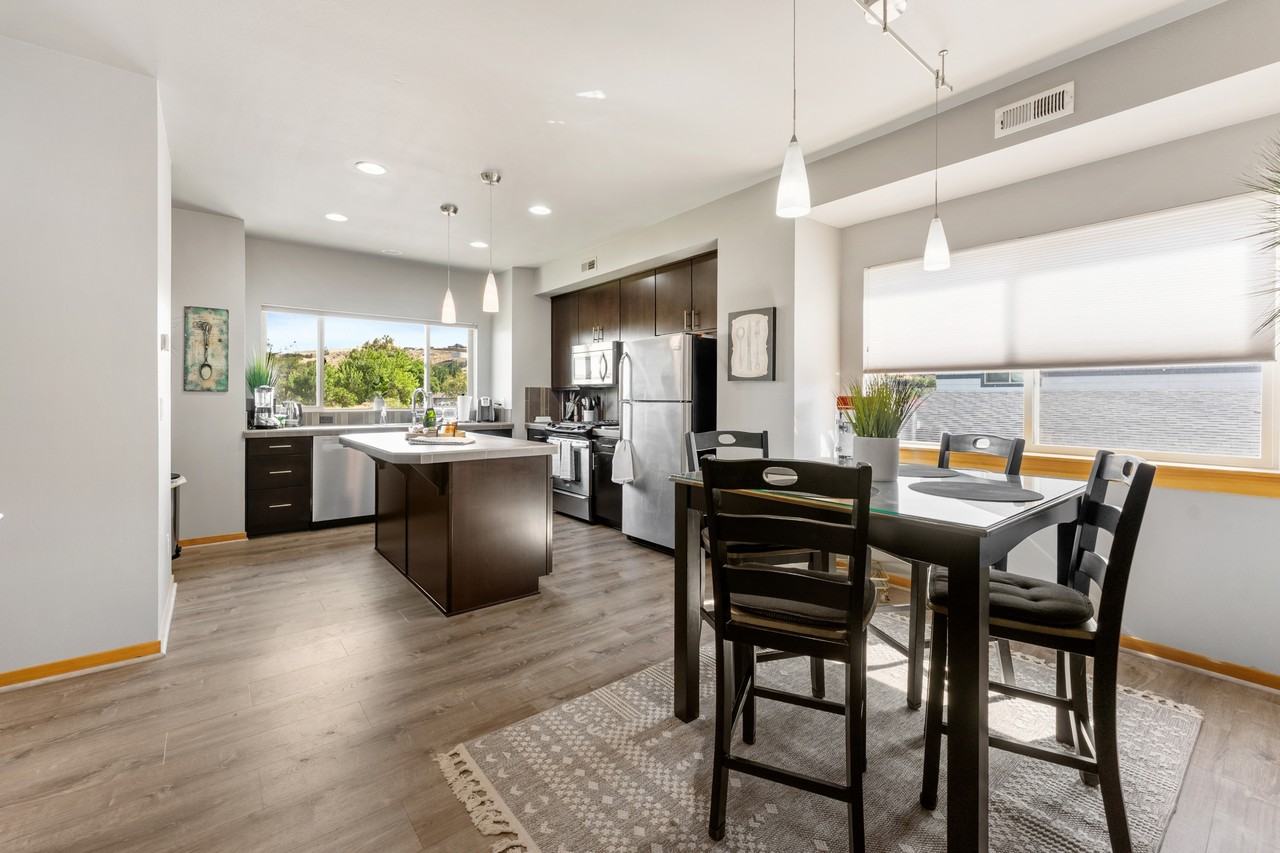 189 Eagle Crest Dr #189 - Photo 3 of 50