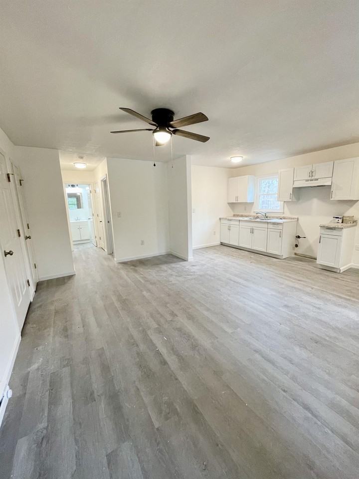 143 Hughes Drive #1 - Photo 6 of 6