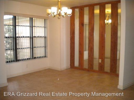 6921 Lake View Dr - Photo 2 of 8