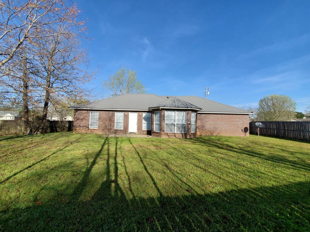 10099 Bald Eagle Dr - Photo 6 of 12