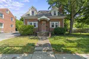 featured image of 4610 Calvert Rd