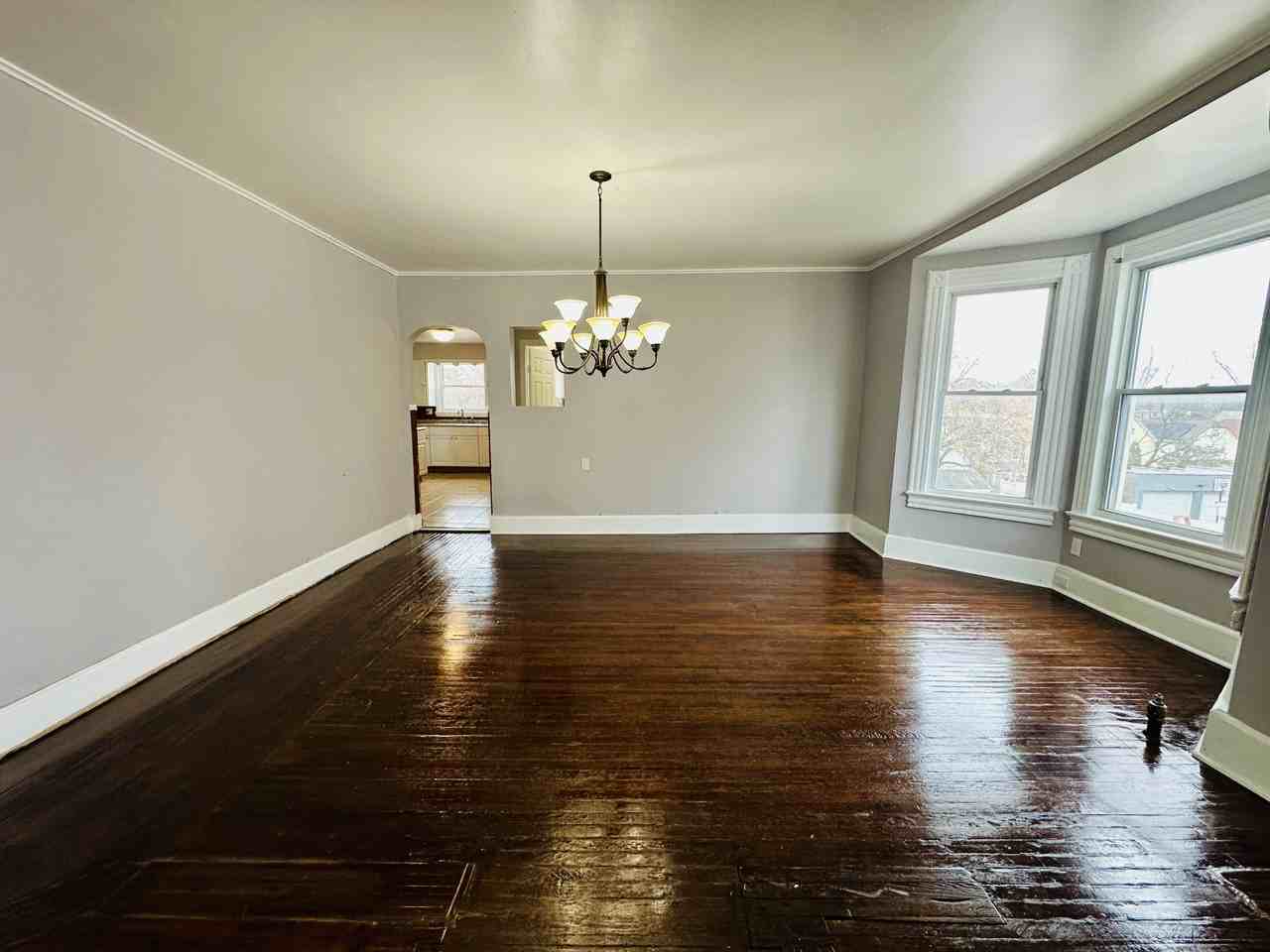 158 Montgomery St #2 - Photo 3 of 13