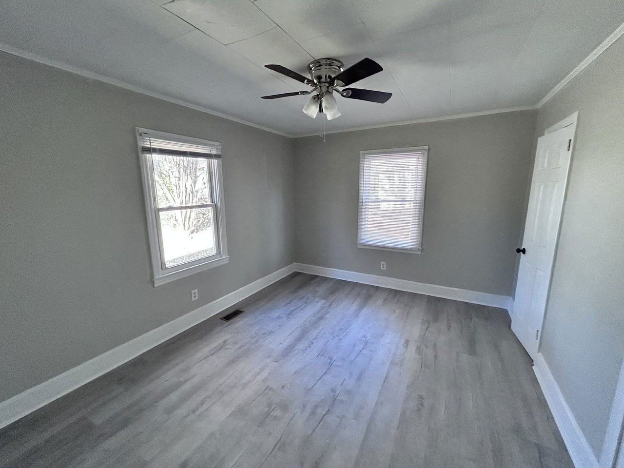 1408 Poston Cir - Photo 7 of 11
