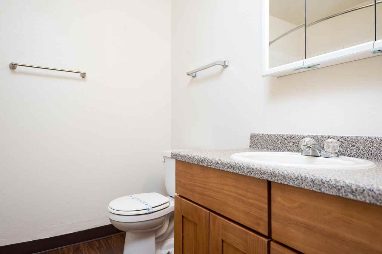 #315 DOUGLAS SQUARE - Photo 5 of 8