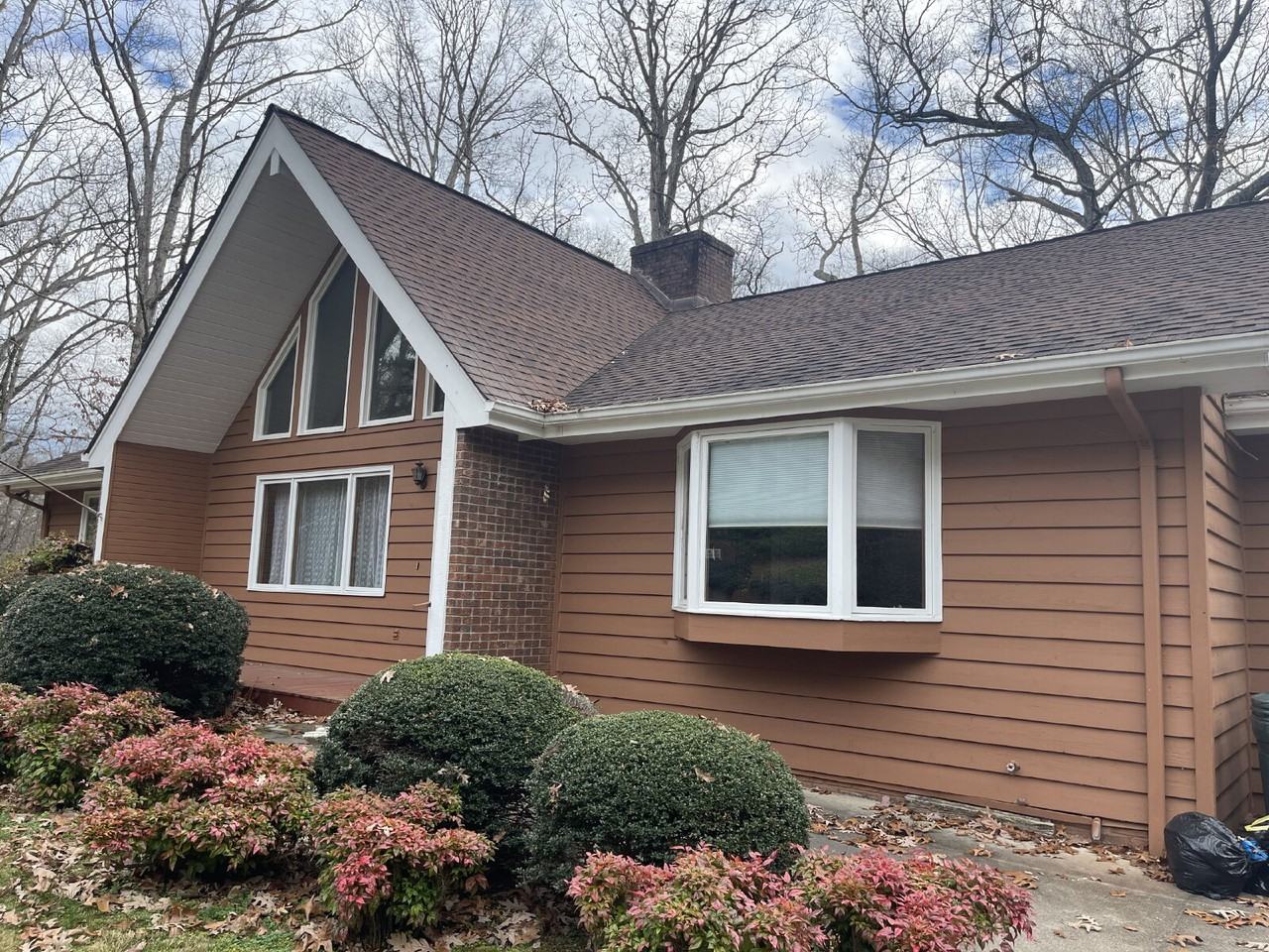 411 Oak Ridge Dr - Photo 3 of 22