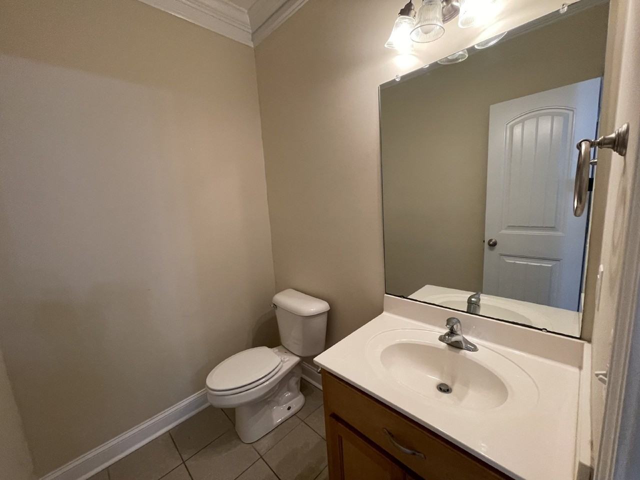 504 Bradwell St - Photo 3 of 18