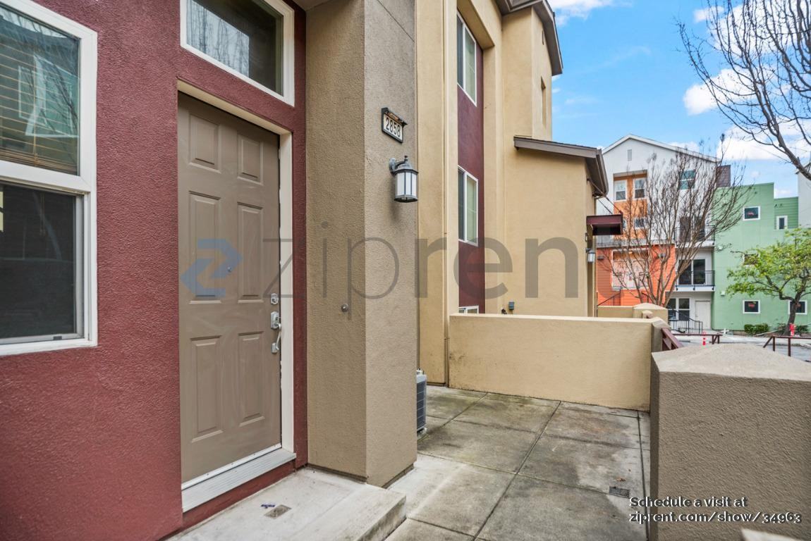 2858 10th St - Photo 6 of 31