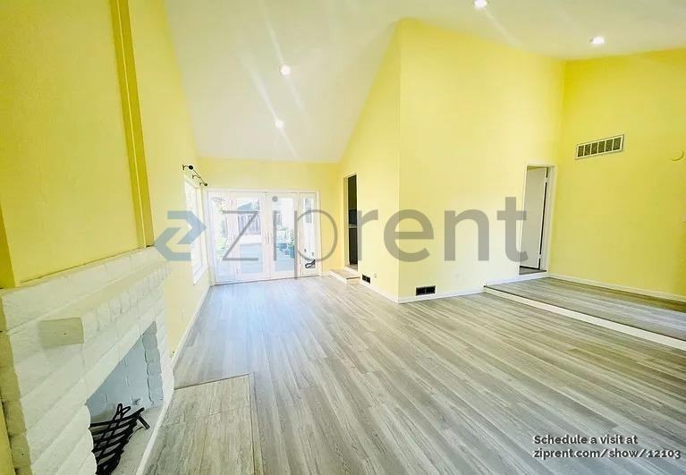 3832 Ainsley Ct - Photo 2 of 14