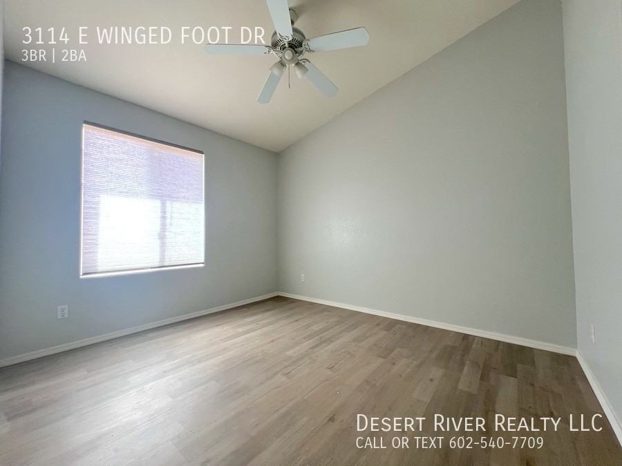 3114 E Winged Foot Dr - Photo 2 of 16