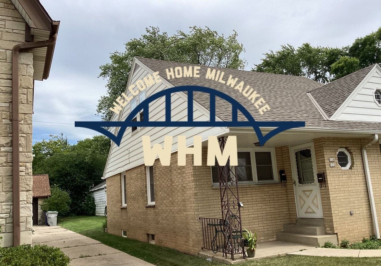 124 S 80th St - Photo 3 of 9