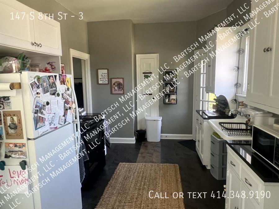 147 S 8th Ave #3 - Photo 4 of 7