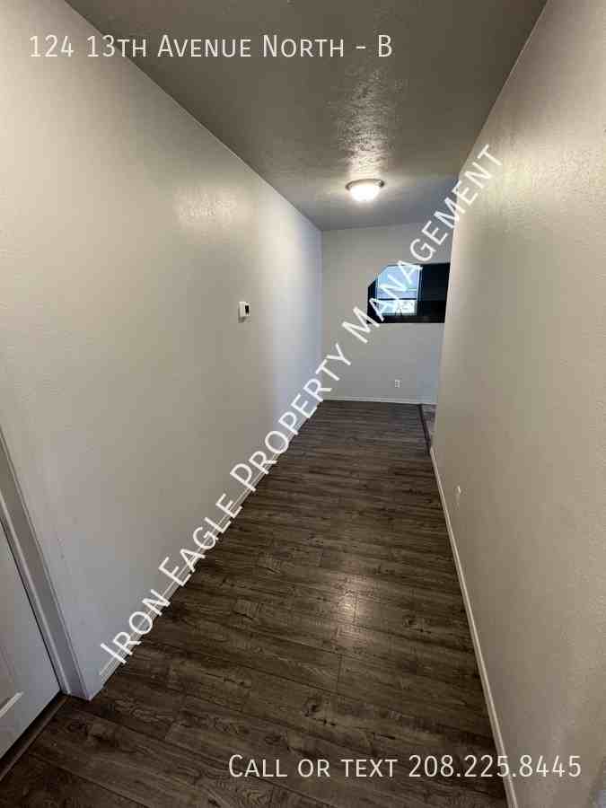 124 13th Avenue North #B - Photo 7 of 8