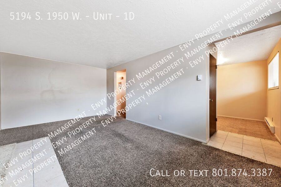5194 S 1950 W #1D - Photo 3 of 15