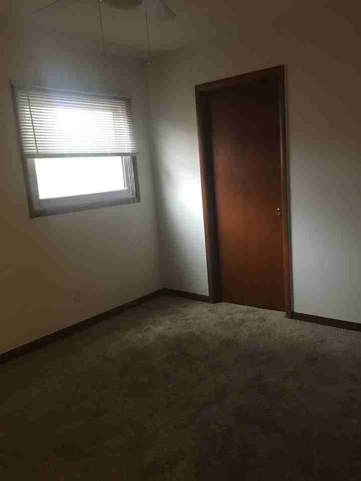 2017 Cameron Dr #1 - Photo 6 of 9