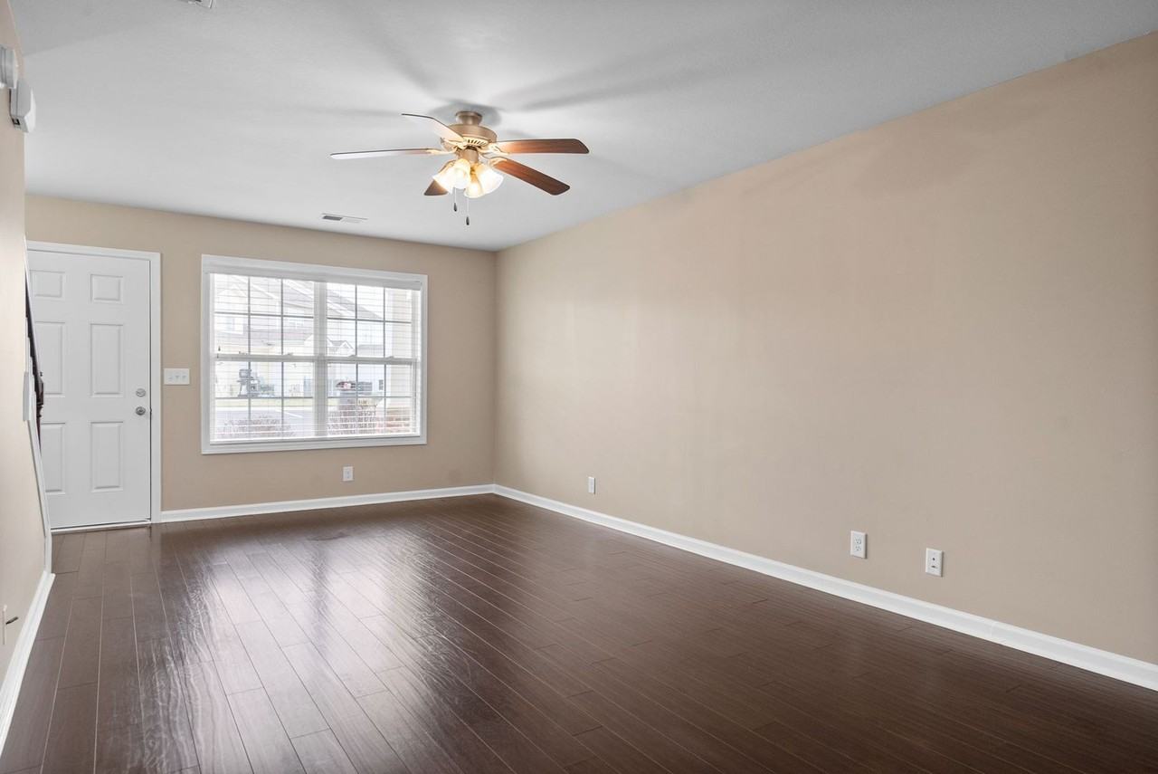 43 Ellington Ter - Photo 5 of 22