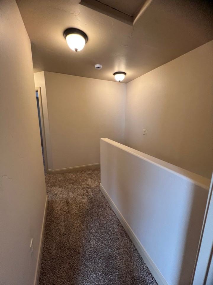 920 S 25 E #4C - Photo 6 of 17