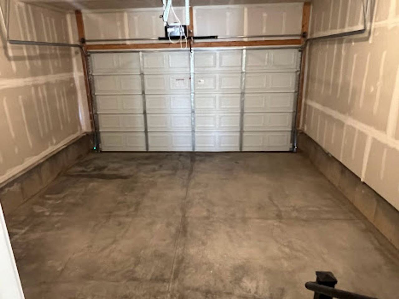 2943 W Ezra Dr - Photo 6 of 17