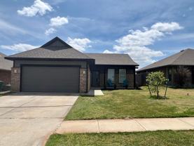 9420 Nw 93rd Ter - Photo 1 of 1